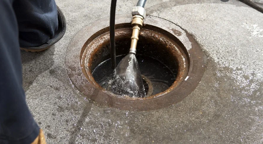 Sewage Cleaning Service
